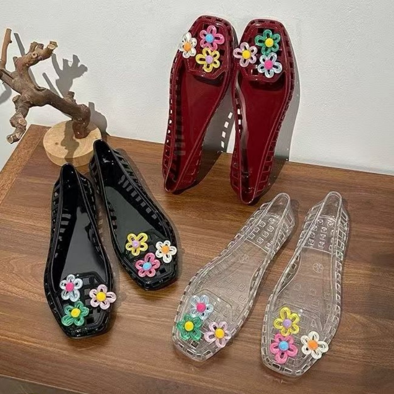 Hollowed kawaii dopamine Shoe  - Florist Supplies 评论和价格