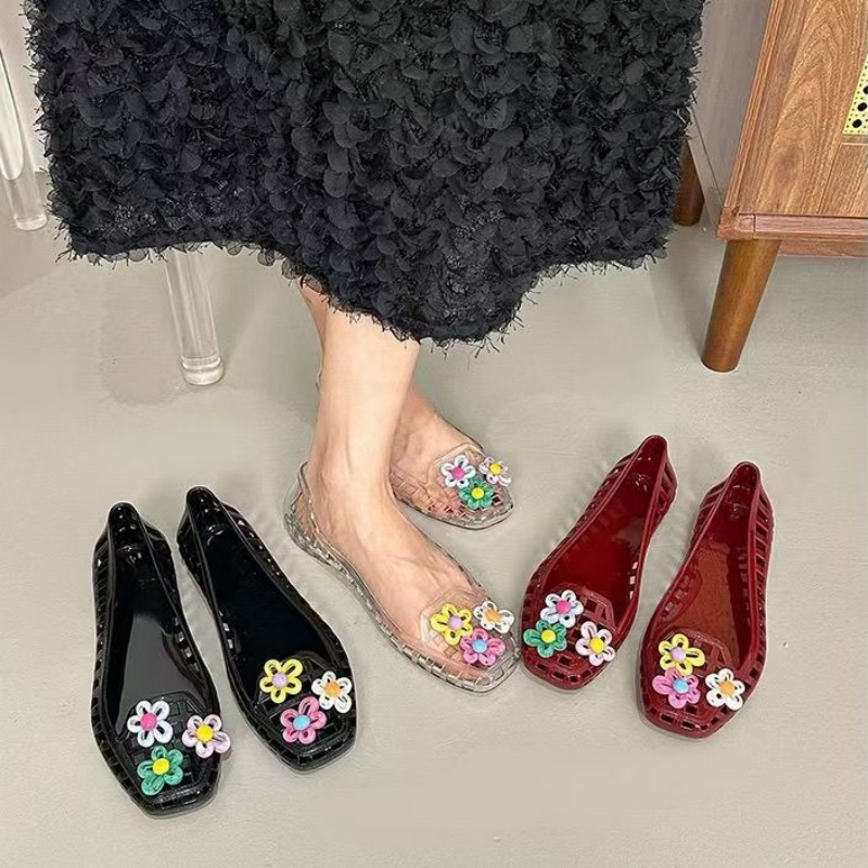 Hollowed kawaii dopamine Shoe  - Florist Supplies 评论和价格